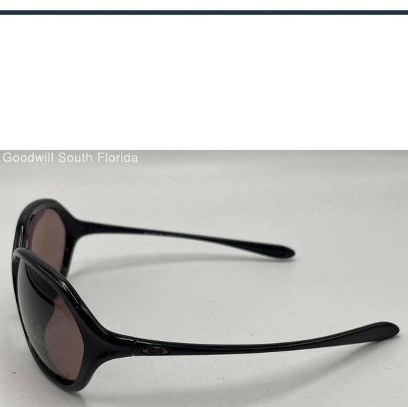 Oakley authentic sunglasses main image 9